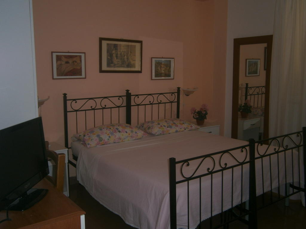 Pensione S. Antonio Ristorante Silvia Furci Siculo Pokoj fotografie