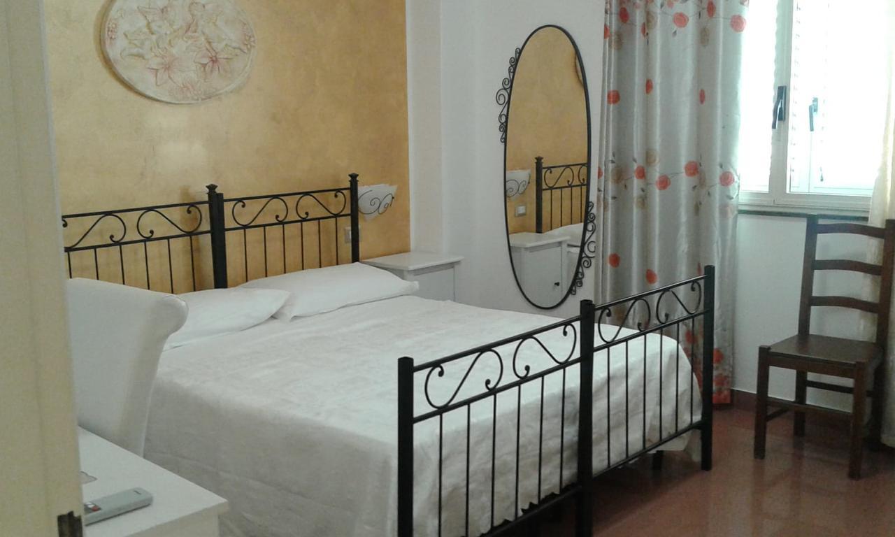Pensione S. Antonio Ristorante Silvia Furci Siculo Exteriér fotografie
